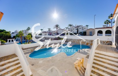 Resale - Apartament  - Orihuela-Costa - Villamartin