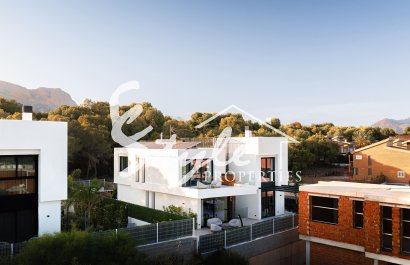 New build - Villa - La Nucia