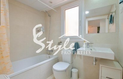 Resale - Apartament  - Punta Prima
