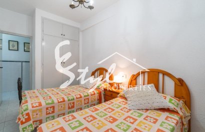 Resale - Apartament  - Torrevieja - Playa del Cura