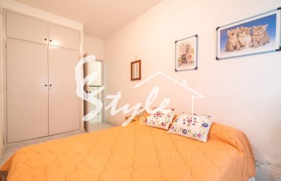 Resale - Apartament  - Torrevieja - Playa del Cura