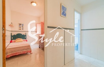 Resale - Apartament  - Torrevieja - Playa del Cura