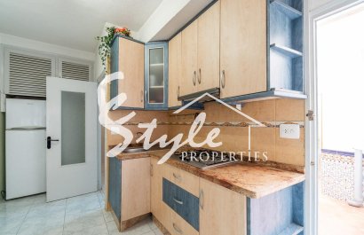 Resale - Apartament  - Torrevieja - Playa del Cura