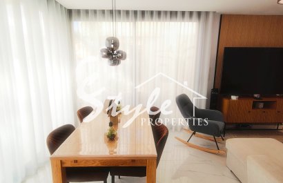 Resale - Villa - Los Montesinos - La Herada