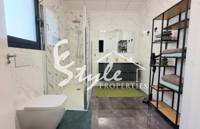 Resale - Villa - Los Montesinos - La Herada