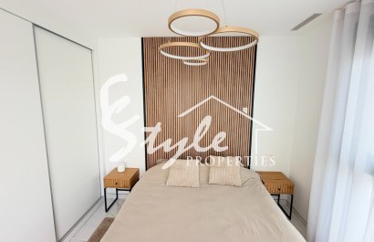 Resale - Villa - Los Montesinos - La Herada