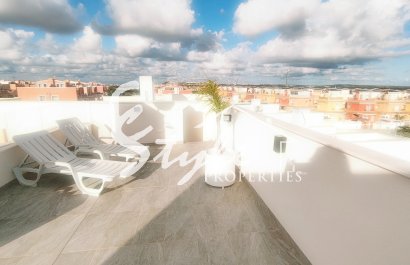 Resale - Villa - Los Montesinos - La Herada