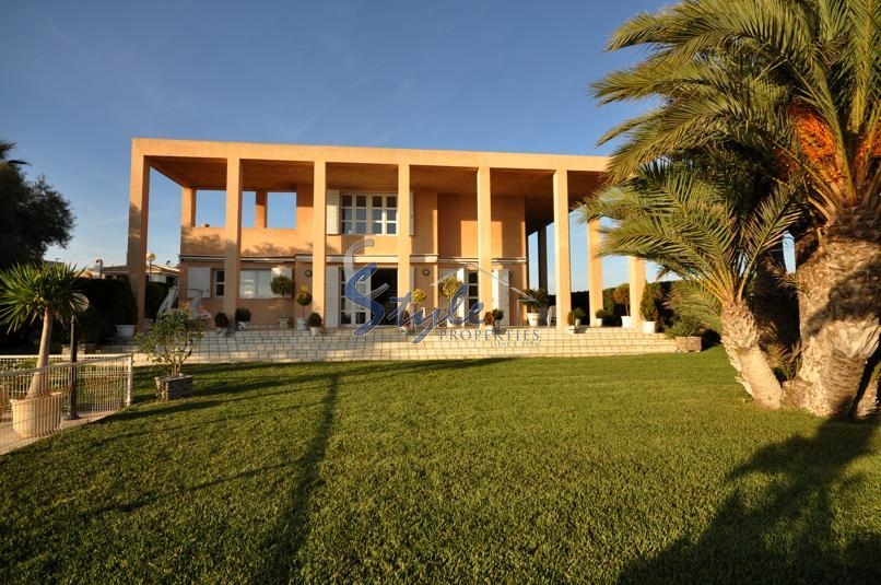 Reventa - Villa - Punta Prima