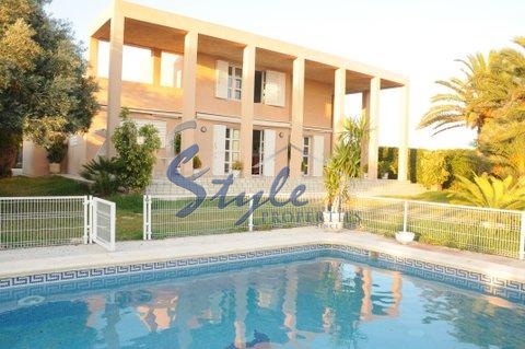 Luxury villa for sale in Punta Prima, Costa Blanca, Spain 072-9