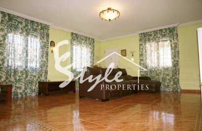 Reventa - Villa - La Mata