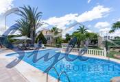 Resale - Villa - San Vicente de Raspeig