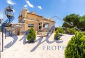 Resale - Villa - San Vicente de Raspeig