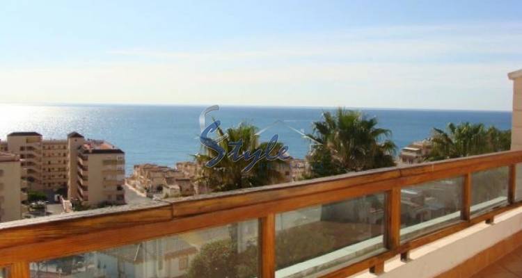 Resale - Villa - Torrevieja