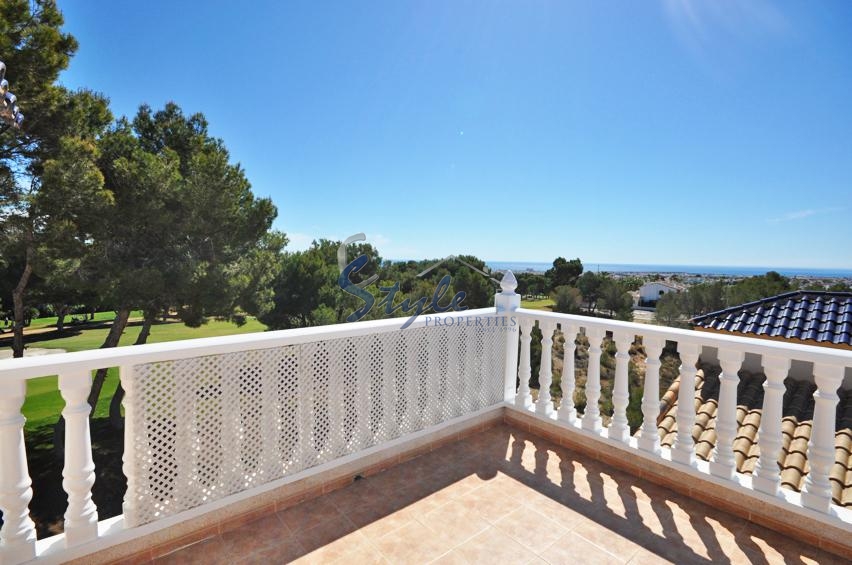 Resale - Villa - Villamartin