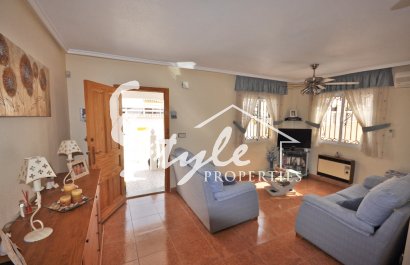 Resale - Quad House - Los Altos