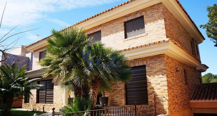 Resale - Villa - Dehesa de Campoamor