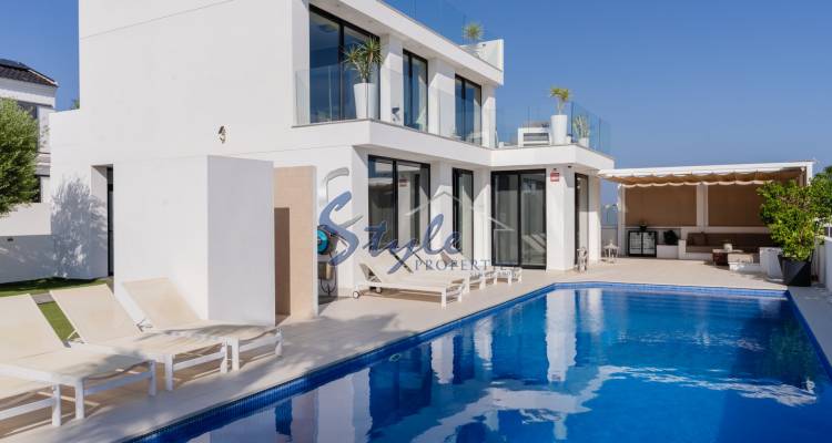 Resale - Villa - San Fulgencio - La Marina