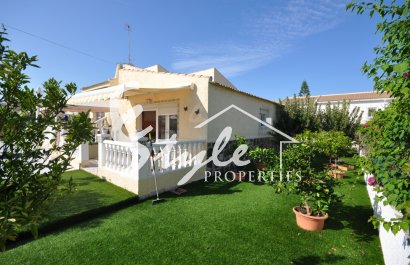 Resale - Villa - Torrevieja - San Luis