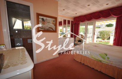 Resale - Villa - Torrevieja - San Luis