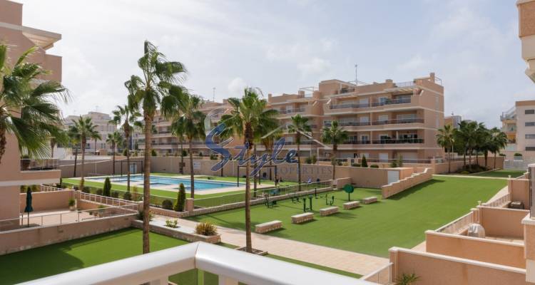 Resale - Apartment - Villamartin