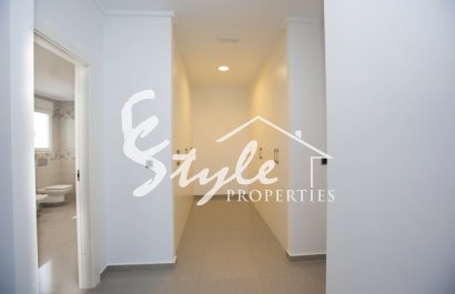 Resale - Villa - Cabo Roig