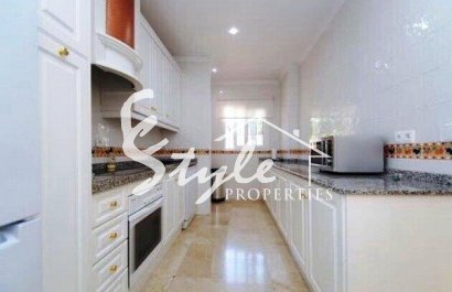 Reventa - Villa - Los Dolses