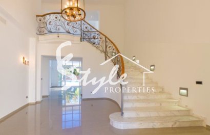 Вилла в аренду с бассейном, Ориуэла Коста, Испания