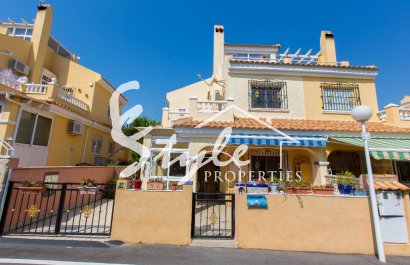 Alquiler corta estancia - Semi-Detached Villa - Los Altos