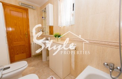 Alquiler corta estancia - Semi-Detached Villa - Los Altos