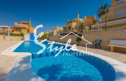 Alquiler corta estancia - Semi-Detached Villa - Los Altos