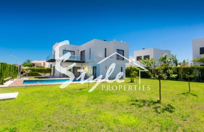 Villa de lujo en Santiago de la Ribera, Murcia, Spain