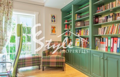 Вилла на продажу в Сьюдад Кесада, Ciudad Quesada, Аликанте, Коста Бланка, Испания