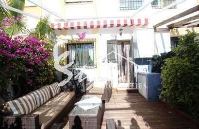 Casa adosada junto al mar en La Zenia, Orihuela Costa, Costa Blanca, España