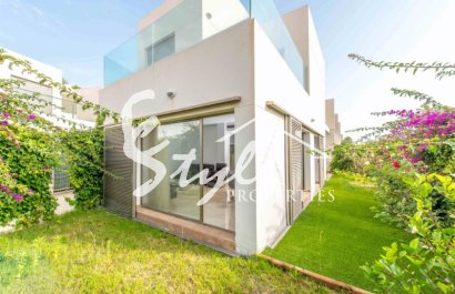 Short Term Rentals - Townhouse - Punta Prima