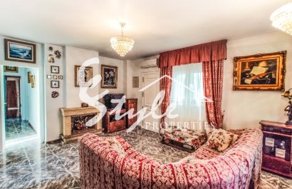 Villa for rent close to sea in la Zenia, Orihuela Costa, Costa Blanca, Spain