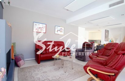 Reventa - Villa - Mil Palmeras