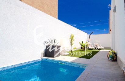 Reventa - Villa - Mil Palmeras