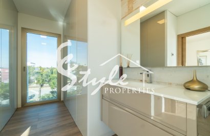 Resale - Villa - Las Colinas - Las Colinas Golf