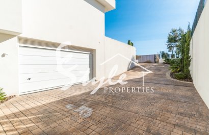Resale - Villa - Las Colinas - Las Colinas Golf