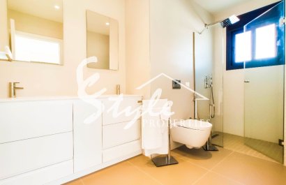 Nuevo - Villa - Dehesa de Campoamor