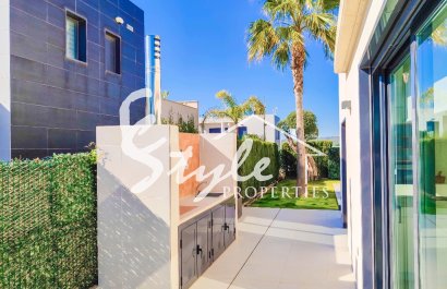 Nuevo - Villa - Dehesa de Campoamor