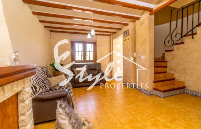 Buy semi-detached duplex with private garden in Playa Flamenca, Orihuela Costa. ID: 4563