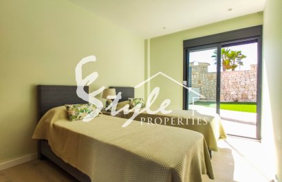 Resale - Villa - Moraira