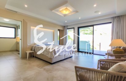 Resale - Villa - Moraira