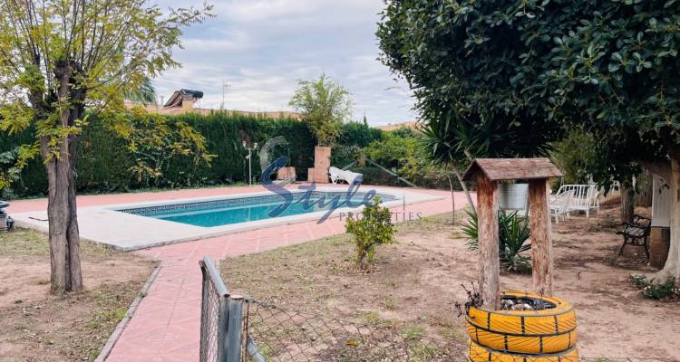 Resale - Villa - San Vicente del Raspeig