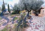 Resale - Villa - San Vicente del Raspeig