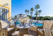 Resale - Villa - Orihuela Costa  - Los Dolses