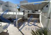 Reventa - Villa - Los Montesinos - La Herada