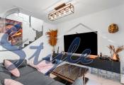 Reventa - Villa - Los Montesinos - La Herada