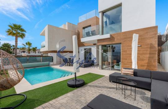 Villa - Reventa - Orihuela Costa  - Villamartin
